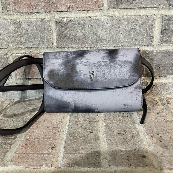 Simply Vera Vera Wang Handbags - Purse